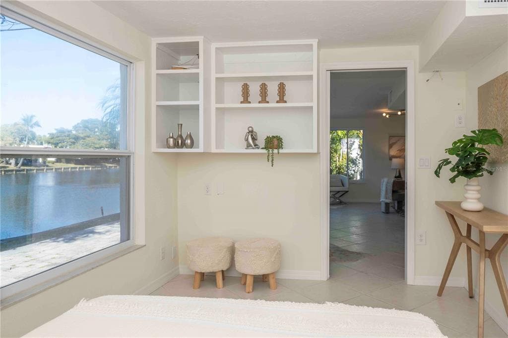 563 SPANISH DRIVE S photo 25