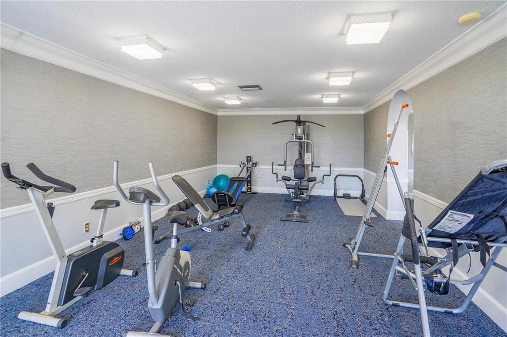 7100 SUNSHINE SKYWAY LANE S 201 photo 10
