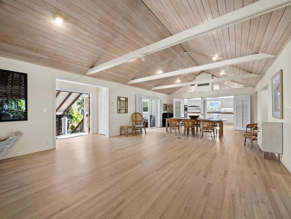 677 LANDS END DRIVE photo 18