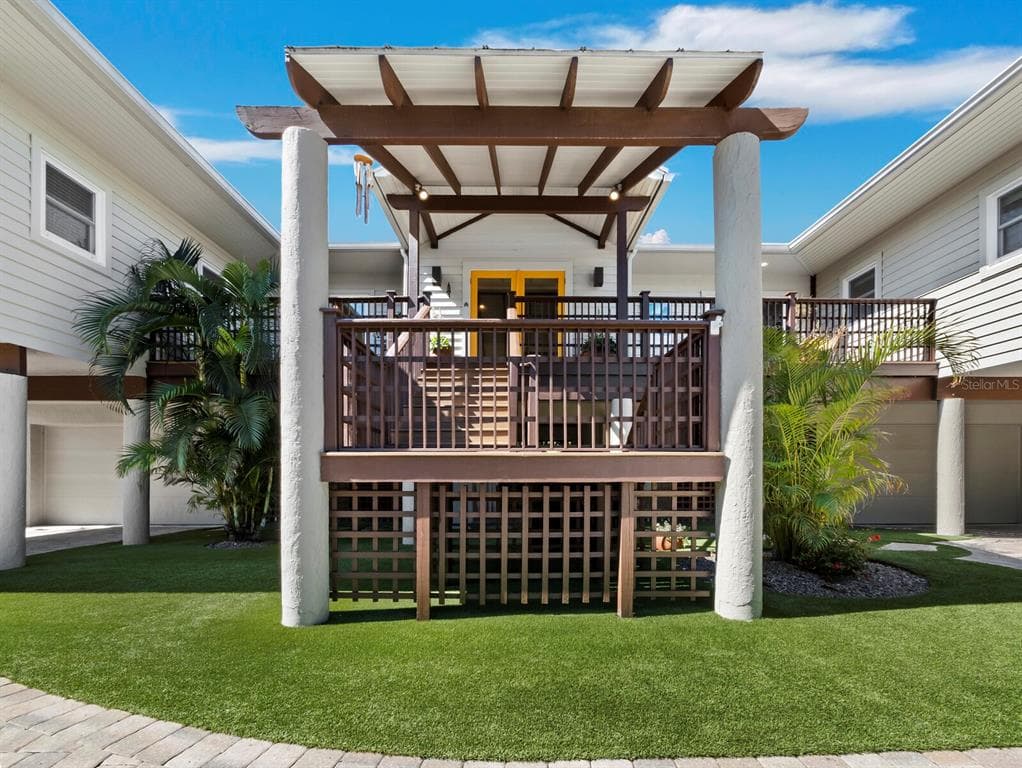 677 LANDS END DRIVE photo 11