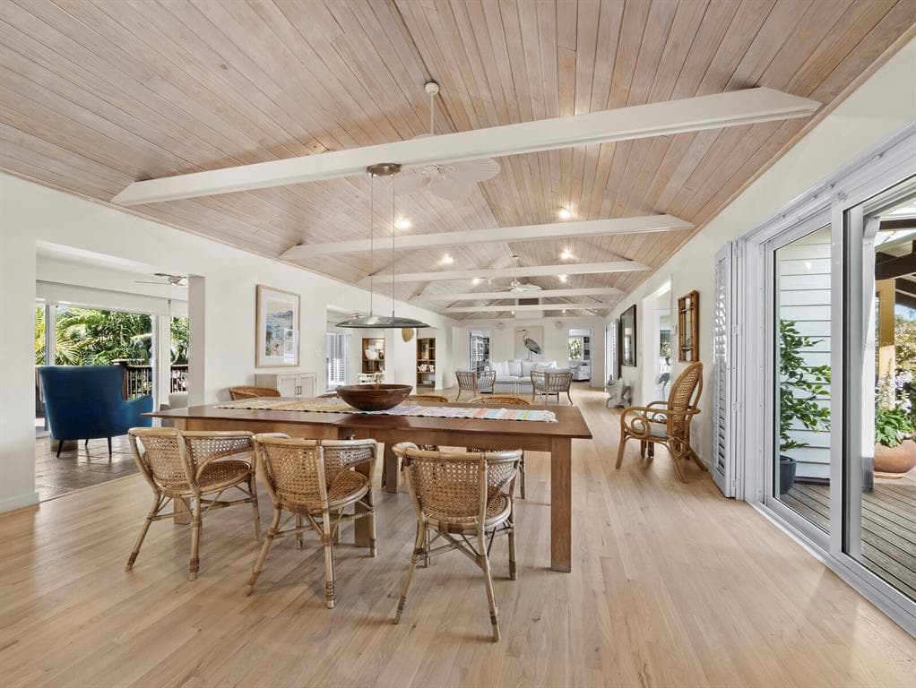 677 LANDS END DRIVE photo 19
