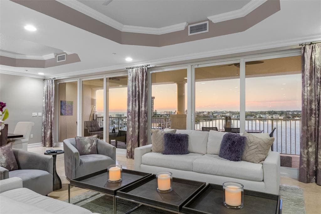 17717 GULF BOULEVARD #702 4