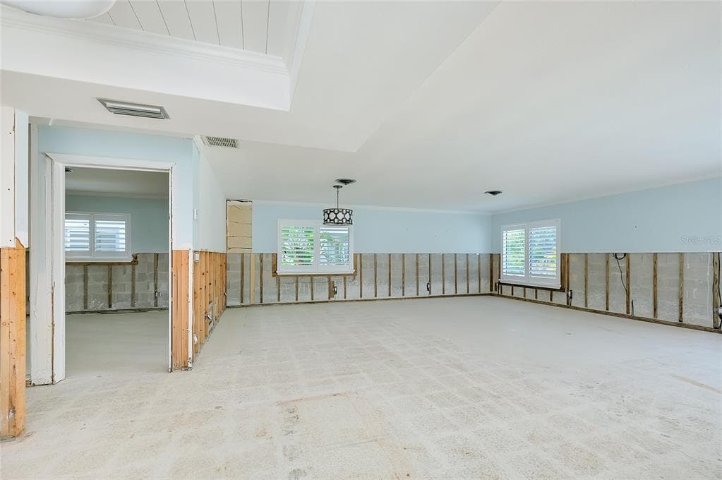 170 MOCKINGBIRD LANE photo 19