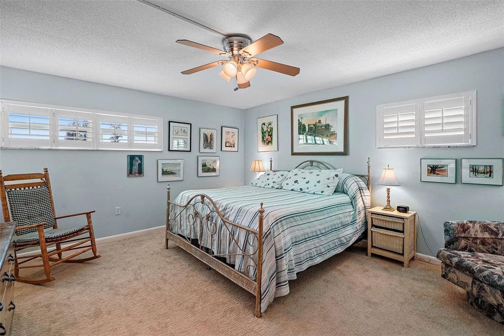 5000 GULF BOULEVARD 304 photo 19