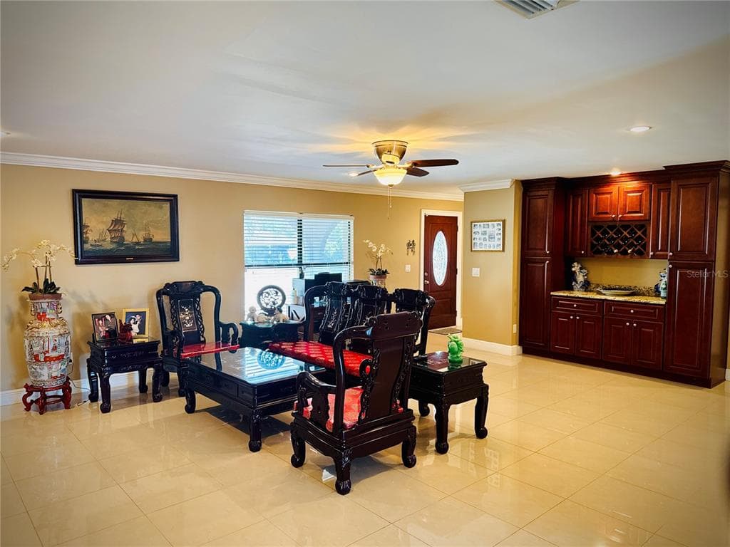 6512 MANILA PALM WAY photo 12