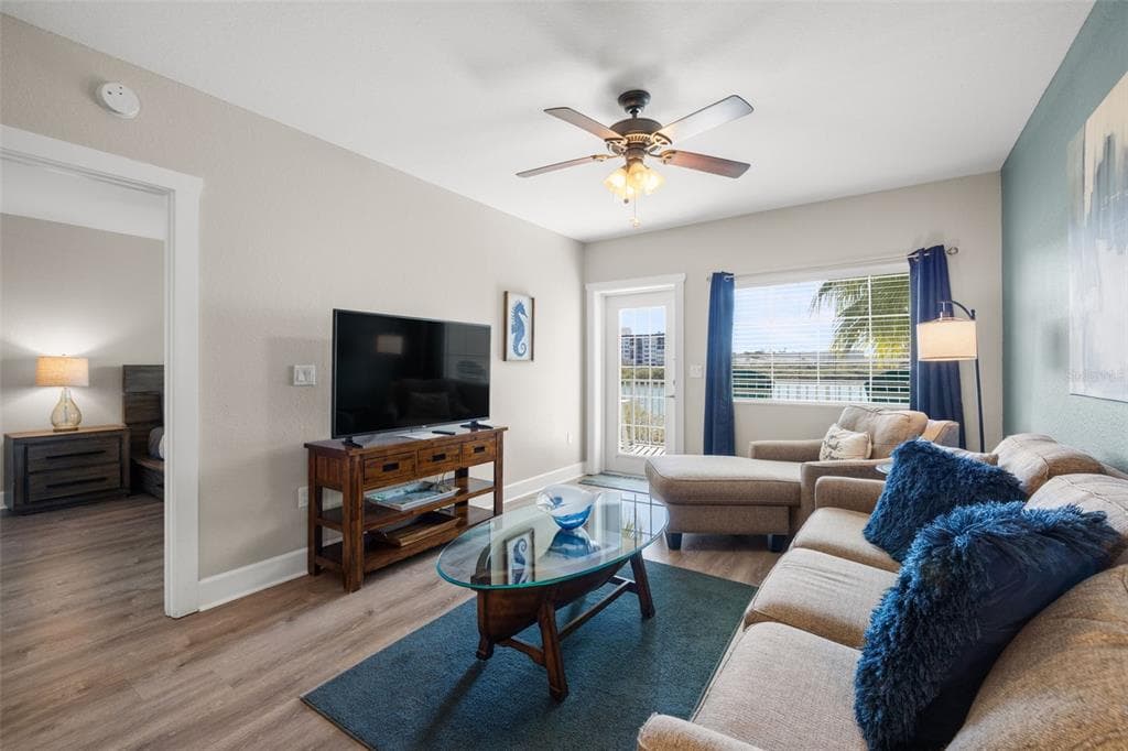 399 2ND STREET 216 photo 6
