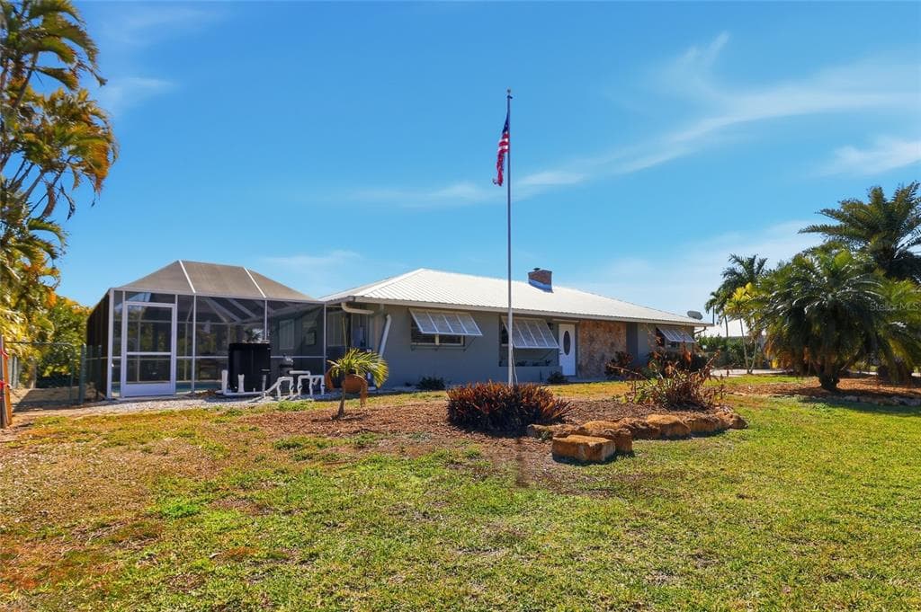 2740 SANIBEL BOULEVARD photo 13