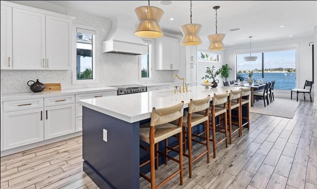 203 BAY DRIVE N photo 13