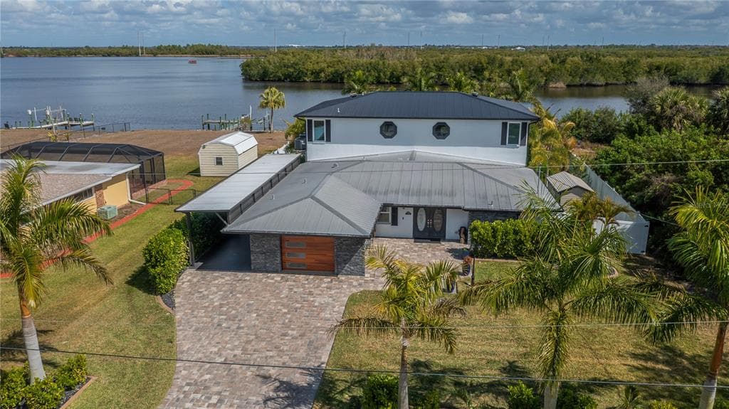 2424 HARBOUR DRIVE photo 16