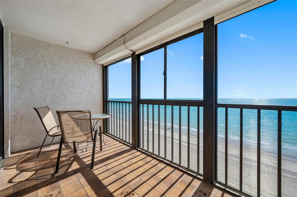 15462 GULF BOULEVARD 603 photo 22