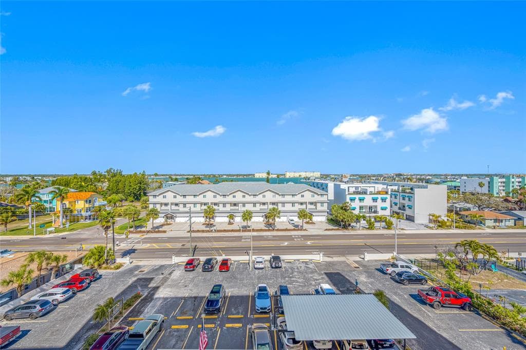 15462 GULF BOULEVARD 603 photo 9
