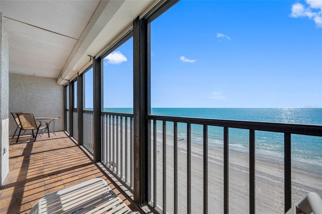 15462 GULF BOULEVARD 603 photo 25