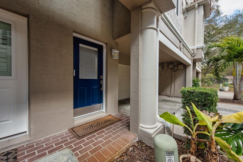 1430 MANATEE CIRCLE 5