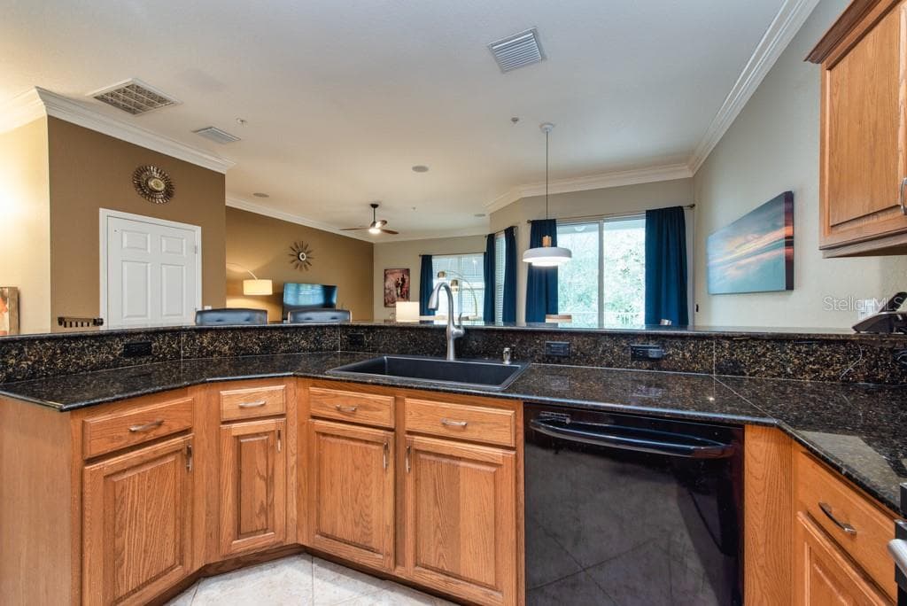 1430 MANATEE CIRCLE photo 21