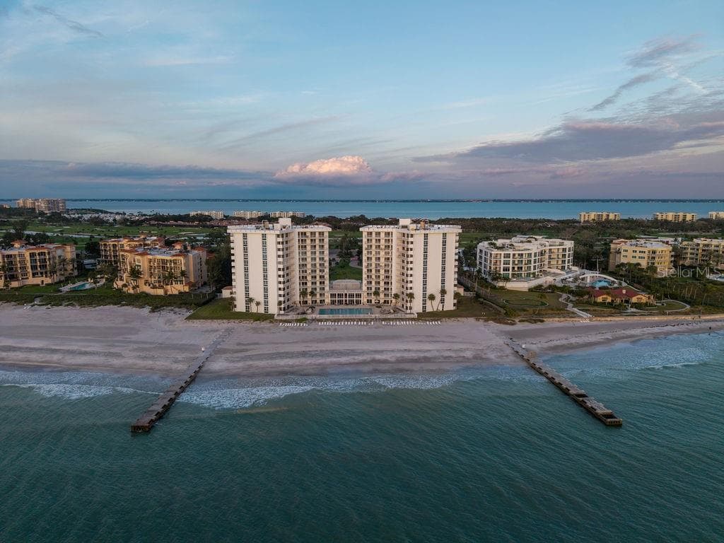 2295 GULF OF MEXICO DRIVE 54S photo 3