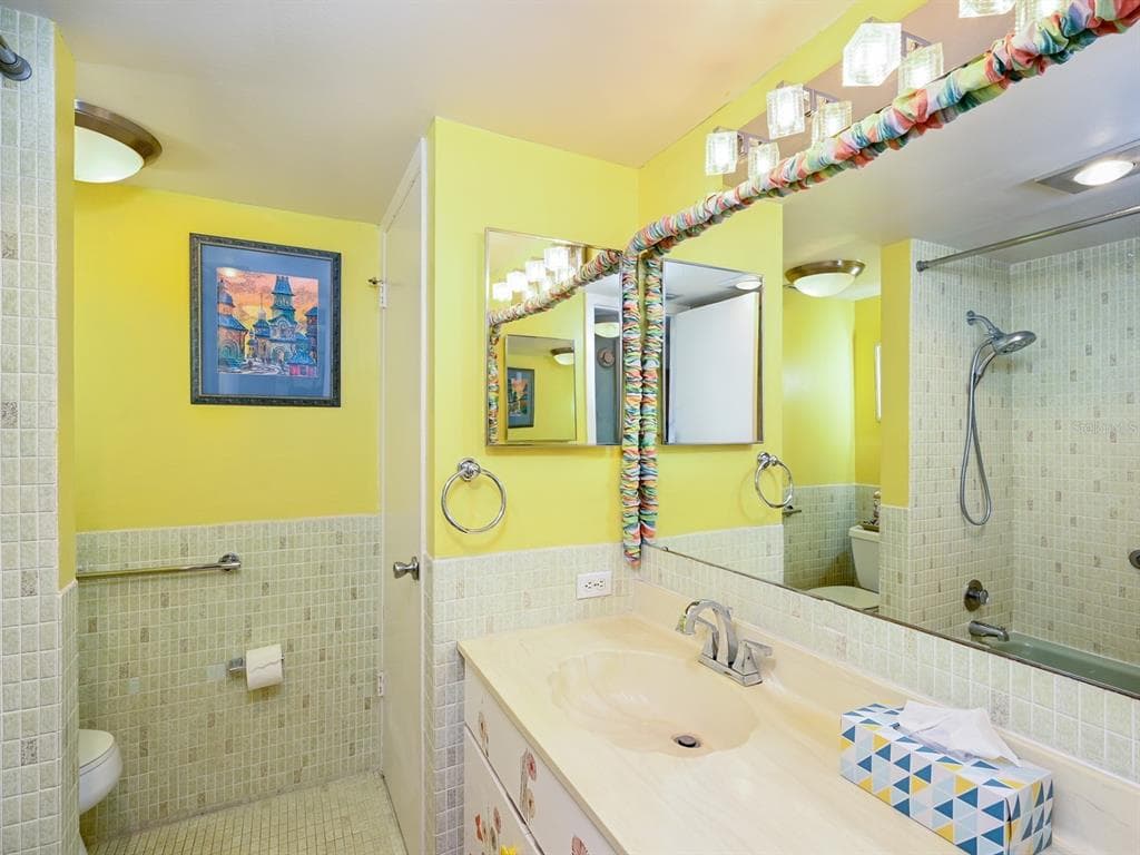 1770 BENJAMIN FRANKLIN DRIVE 206 photo 24
