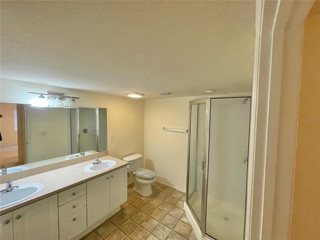 145 N PEARL LAKE CAUSEWAY 112 photo 18
