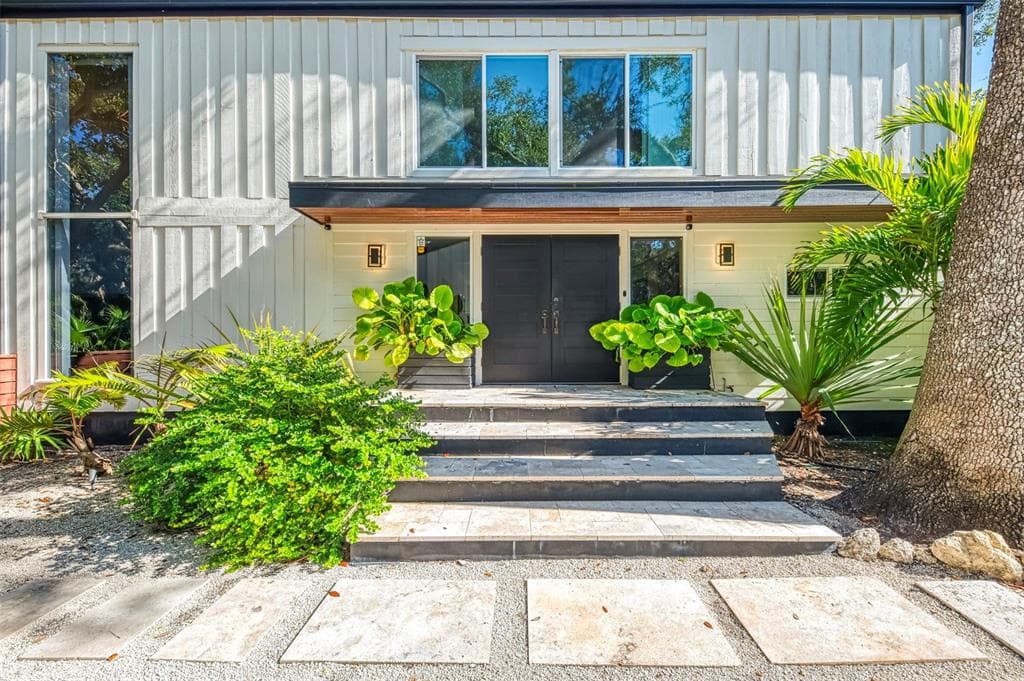 5303 HIDDEN HARBOR ROAD 5