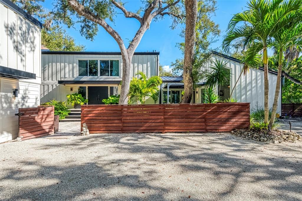 5303 HIDDEN HARBOR ROAD 4