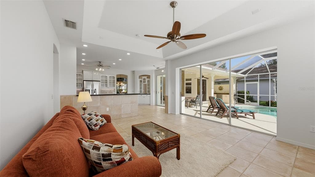 6228 AVENTURA DRIVE photo 16
