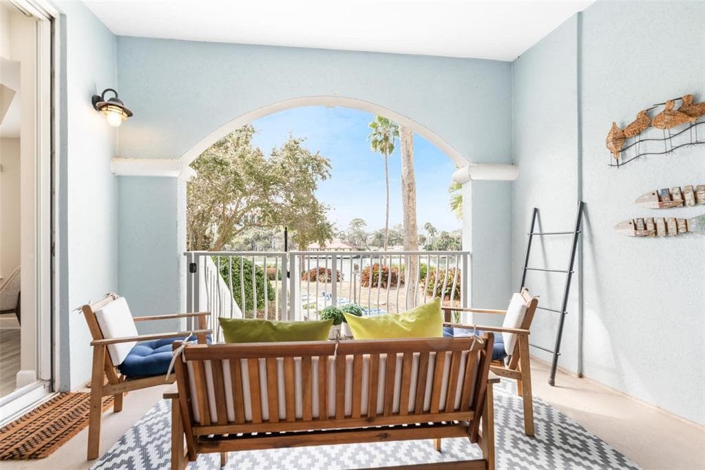 102 YACHT HARBOR DRIVE #176 2