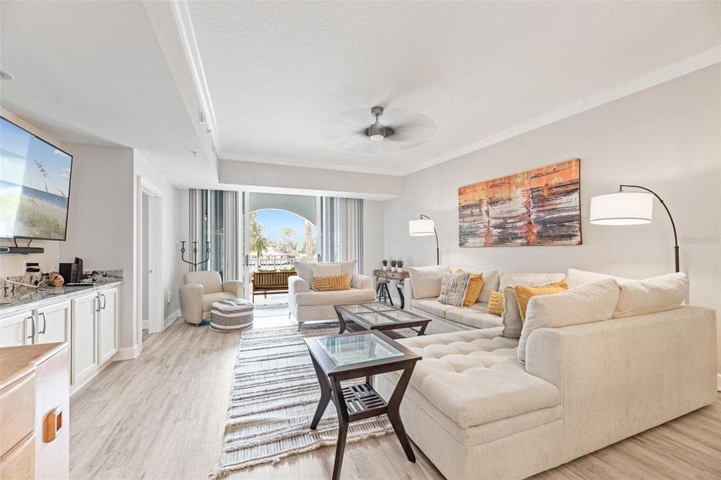 102 YACHT HARBOR DRIVE #176 3