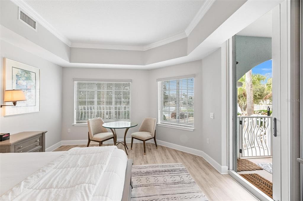 102 YACHT HARBOR DRIVE 176 photo 18