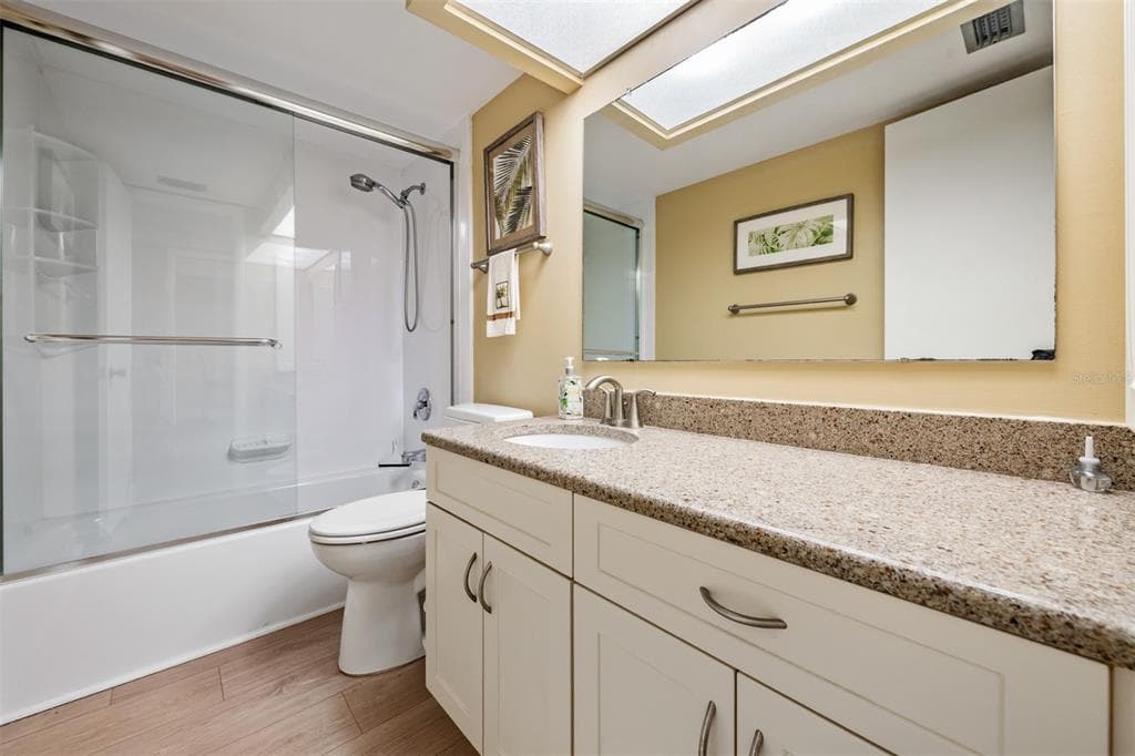 2618 COVE CAY DRIVE 204 photo 23