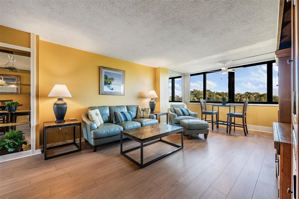 2618 COVE CAY DRIVE 204 photo 11