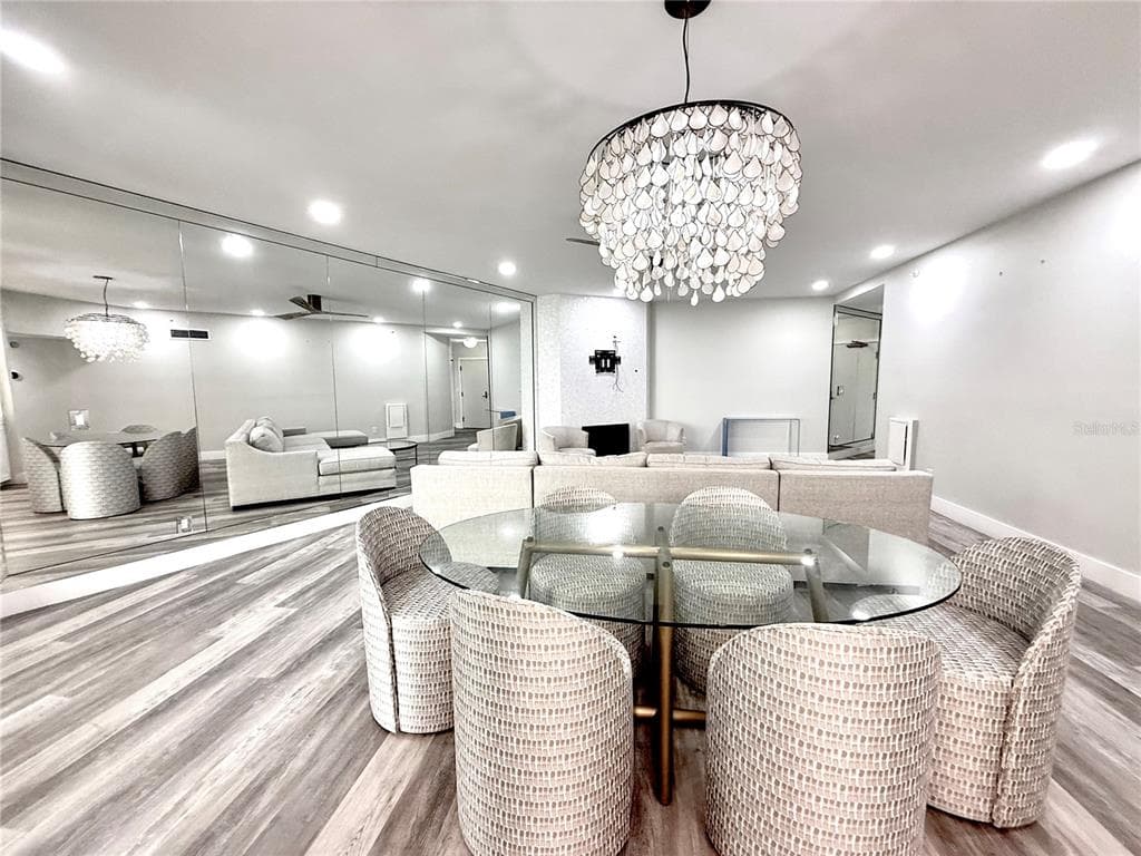 1600 GULF BOULEVARD #1112 4