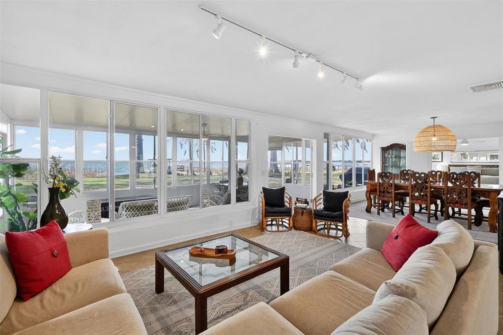 33225 LAKESHORE DRIVE photo 22