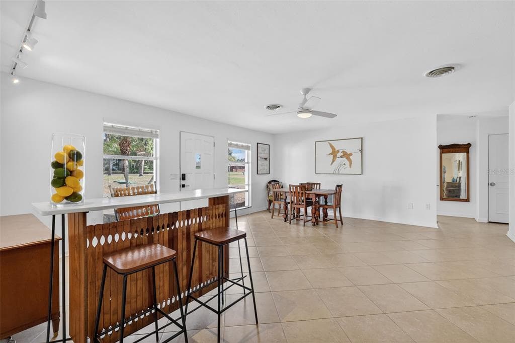 33225 LAKESHORE DRIVE photo 10