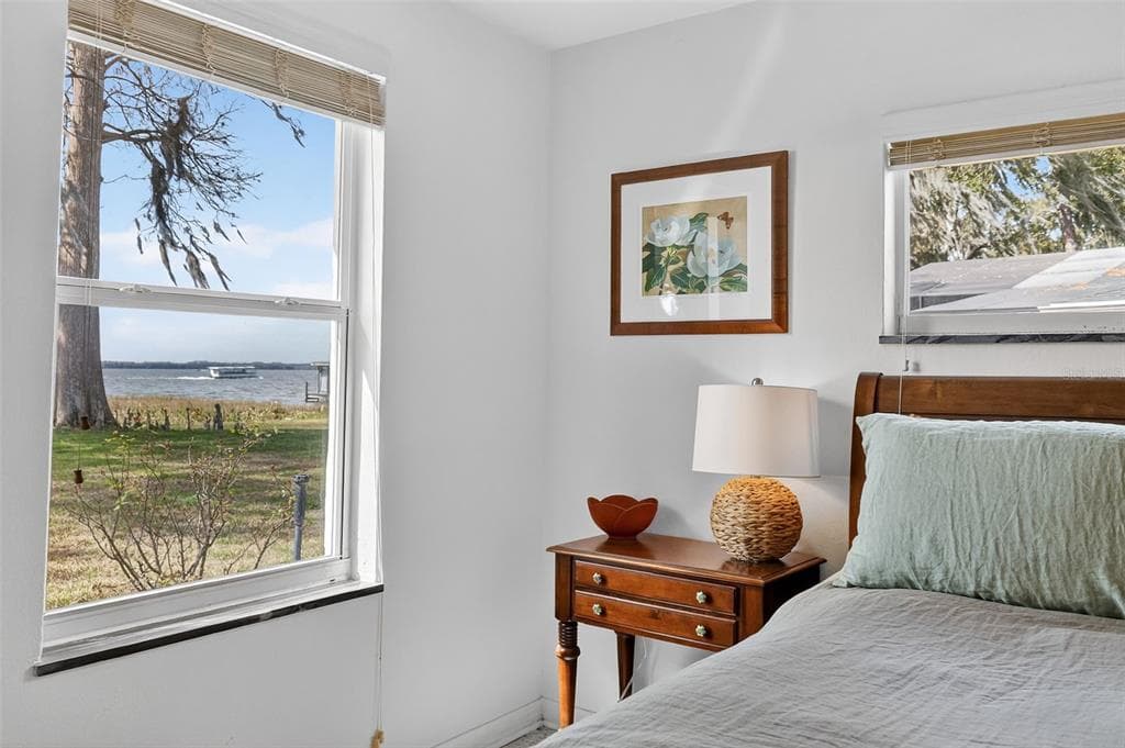 33225 LAKESHORE DRIVE photo 25