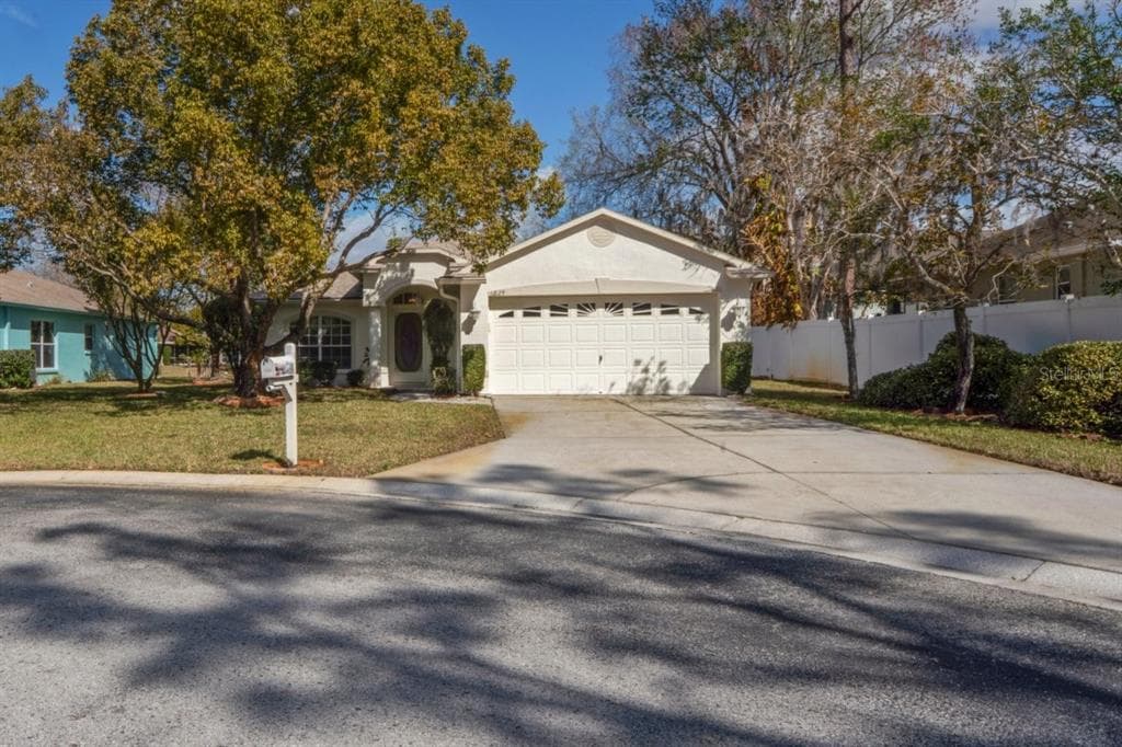 11829 IVYWOOD PLACE photo 1