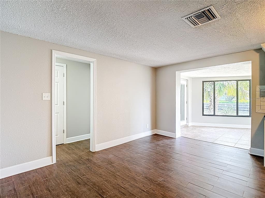 13732 PLUMOSA AVENUE photo 13