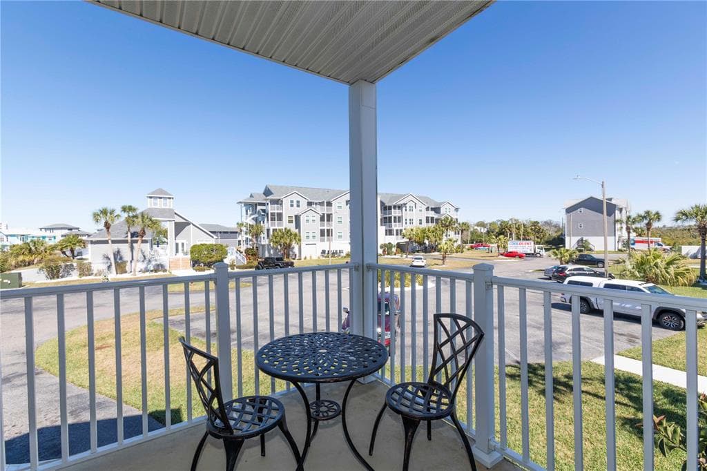 5712 BISCAYNE COURT #101 5