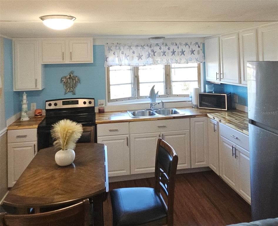 6627 TOWER DRIVE photo 18