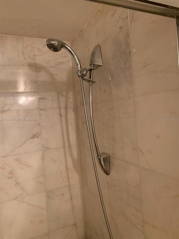 8877 COLLINS AVENUE 506 photo 9