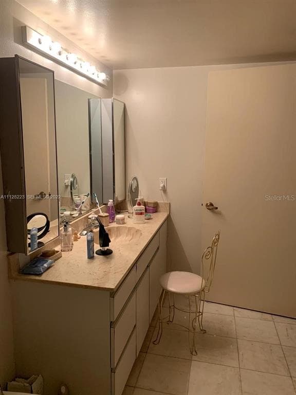 8877 COLLINS AVENUE 506 photo 10