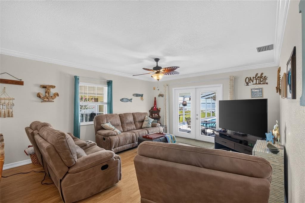 148 N LAKE REEDY BOULEVARD photo 12