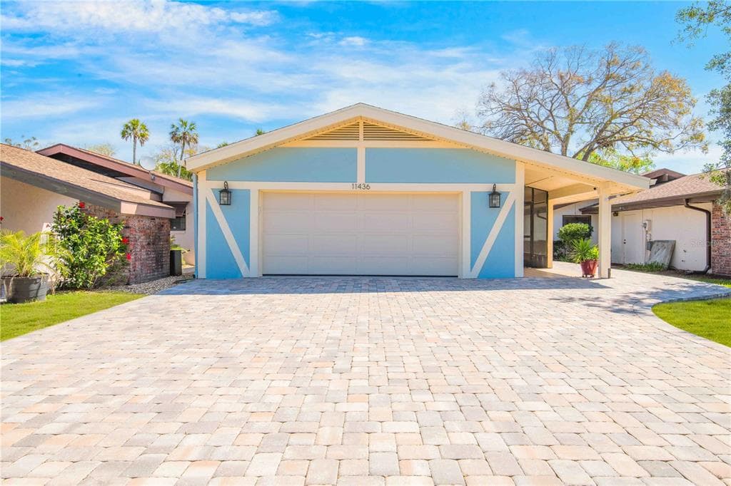 11436 W CLUBVIEW DRIVE 4