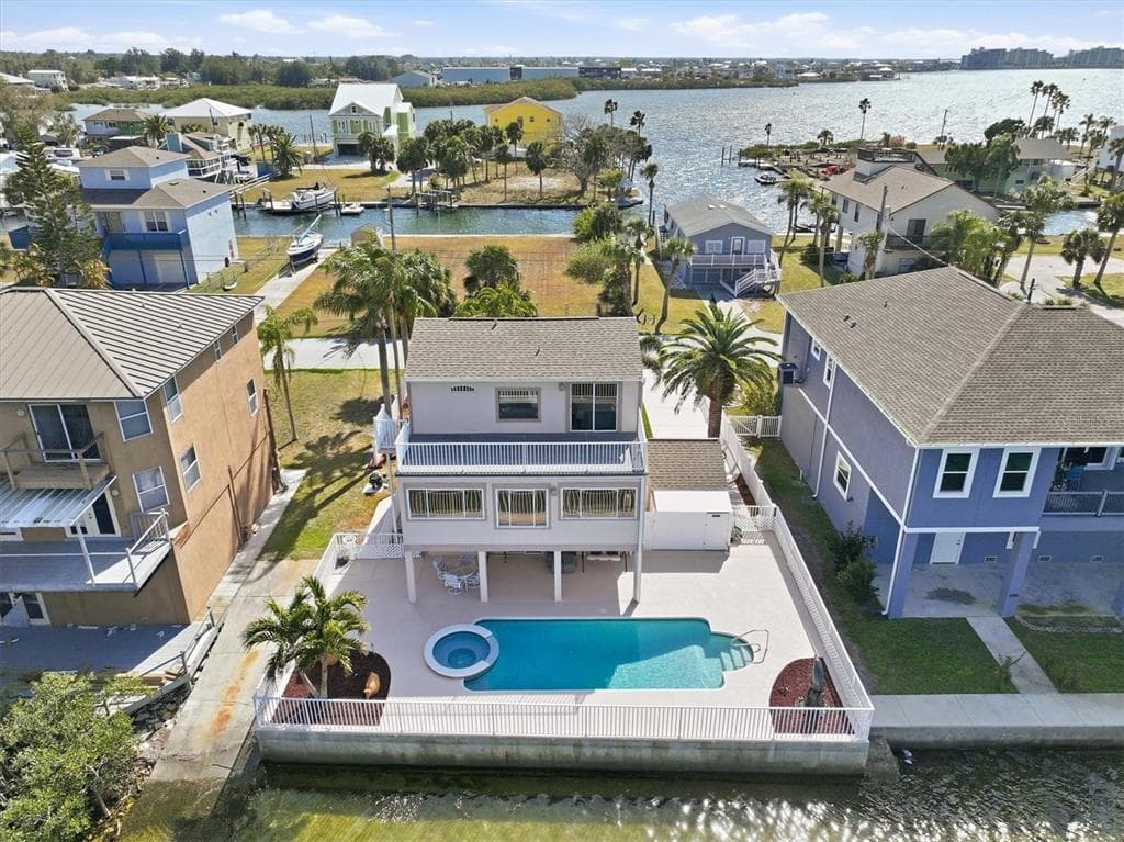 6511 DRIFTWOOD DRIVE photo 12