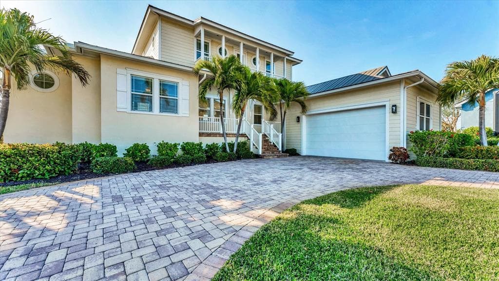 634 KEY ROYALE DRIVE 1