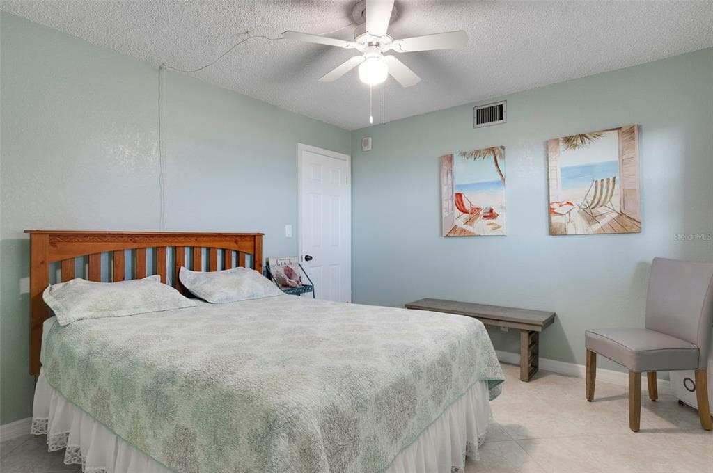 1230 GULF BOULEVARD 608 photo 24
