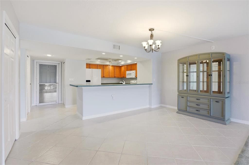 601 SHREVE STREET #25A 4