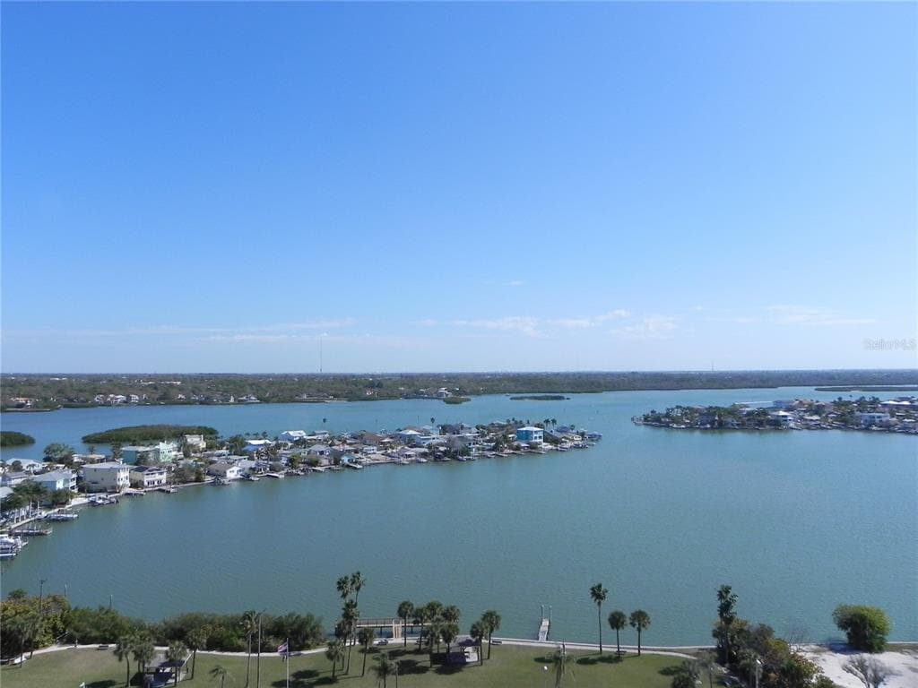 17920 GULF BOULEVARD #1901 2