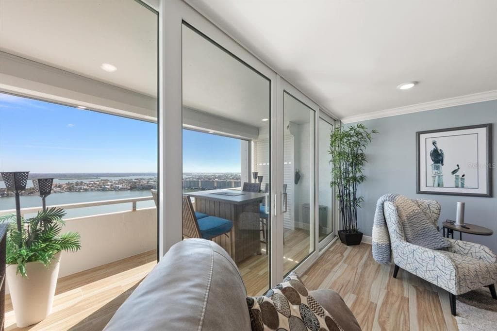 17920 GULF BOULEVARD #1901 3