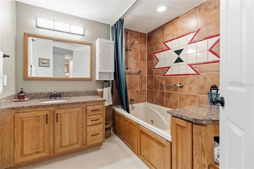 905 N HARBOR CITY BOULEVARD 204 photo 21