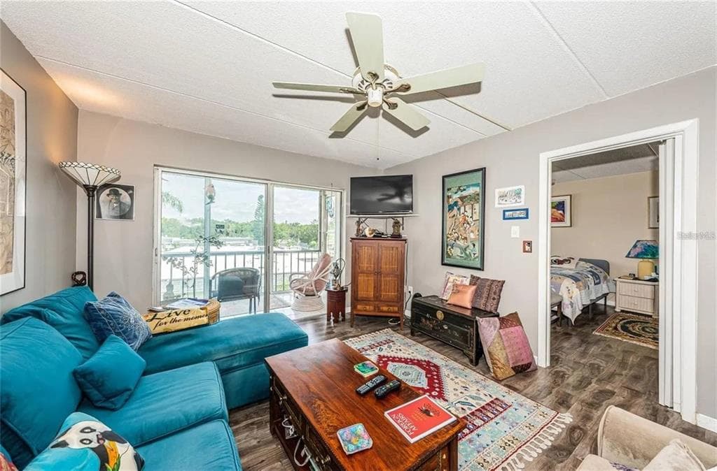 1 BOCA CIEGA POINT BOULEVARD 314 photo 9