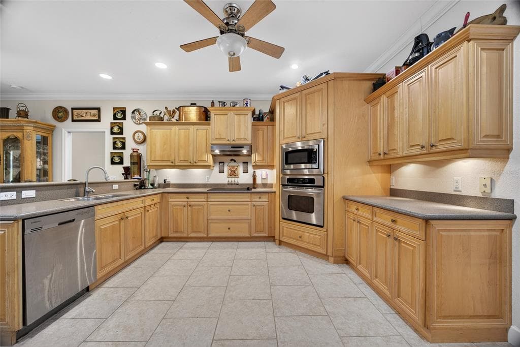 3200 ROWLAND DRIVE photo 19